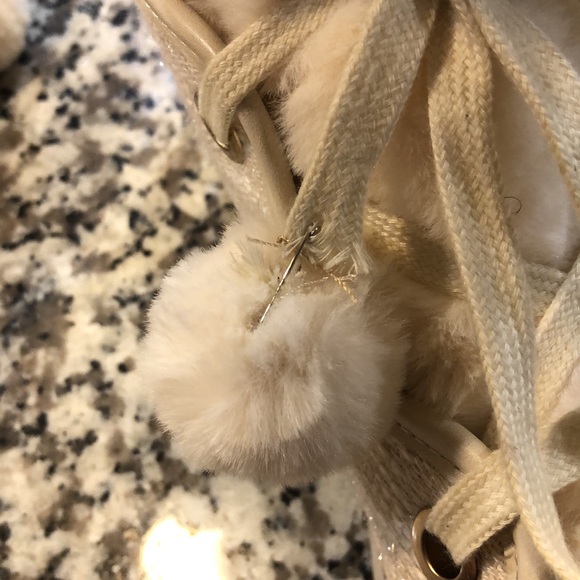 Fuzzy sneaker Bootie - Picture 3 of 6